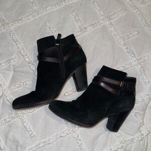 Cole Haan Black Ankle Boots with Chunky Heel and Zipper Closure